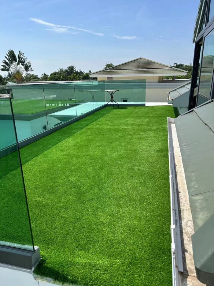 4FTX6FT Outdoor Artificial Grass Runway Blanket Roll 1.38 "Pile Height - Image 10